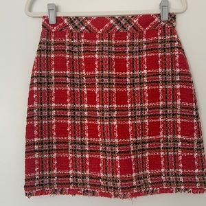 NWOT! Ann Taylor plaid skirt size 4 petite.